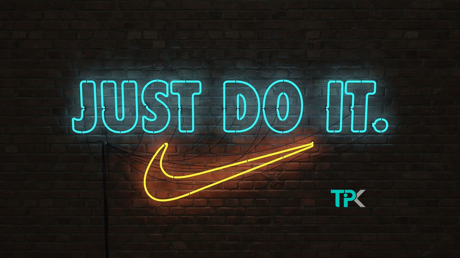 شعار برند نایکی - just do it - تیپ تیک مرجع تخصصی آگهی های صنعت مد و پوشاک